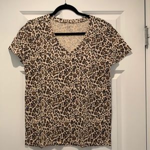 GAP Leopard Print Short Sleeve Tee